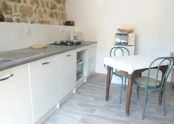 Holiday home L'ancienne Ecole Silhac
