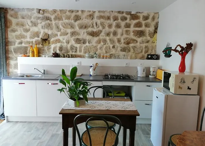 Holiday home L'ancienne Ecole Silhac
